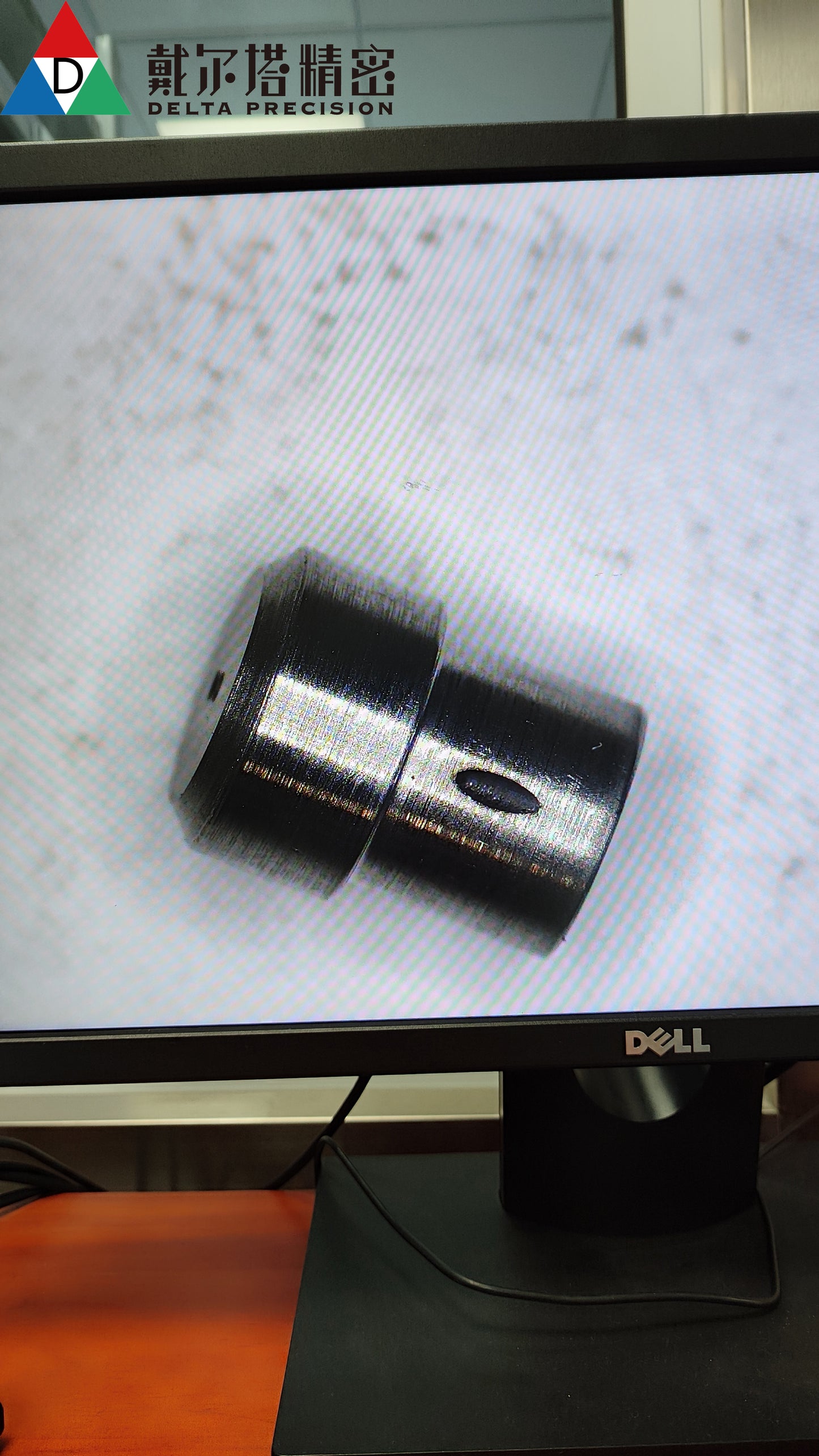 Customized CNC turn-milling machining small hole parts from Delta presicion