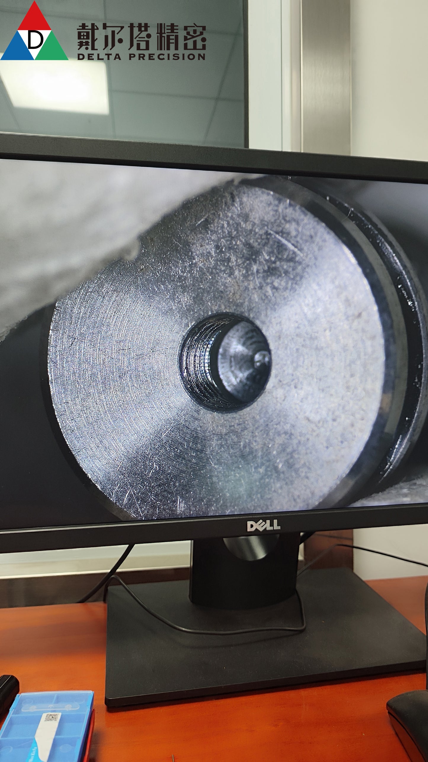 Customized CNC lathing high precision component from Delta precision