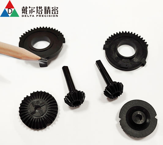 Customized medical insert injection molding platic parts from DELTA Precision